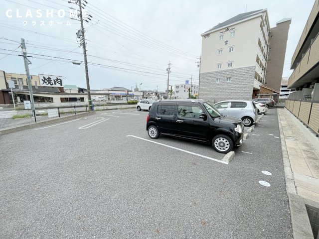 AN HAMATOMIの駐車場