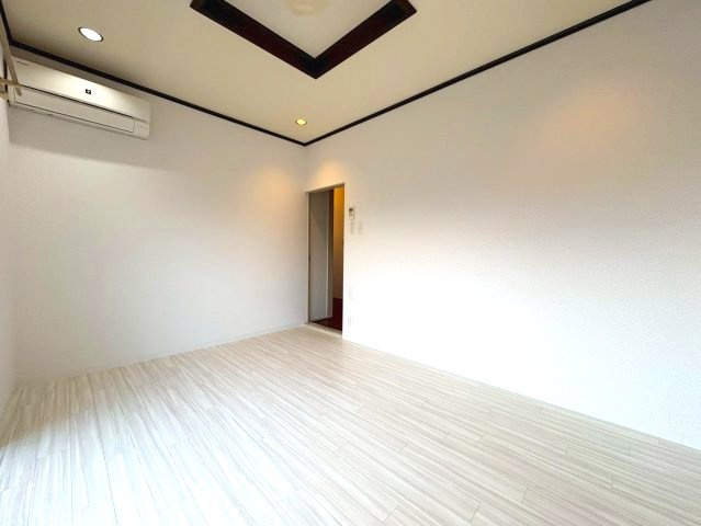 富田林市錦織南２丁目の一戸建ての内装