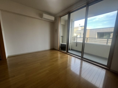 【洋室】 | サンライズ時和