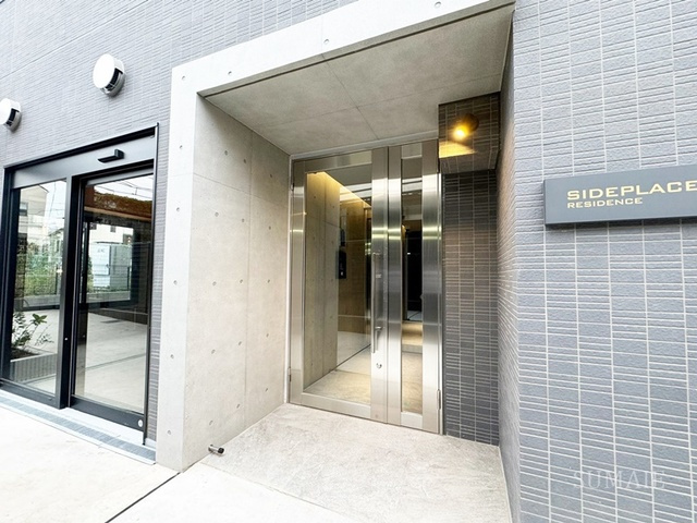 SIDEPLACE　JUJOのエントランス|エントランスです♪