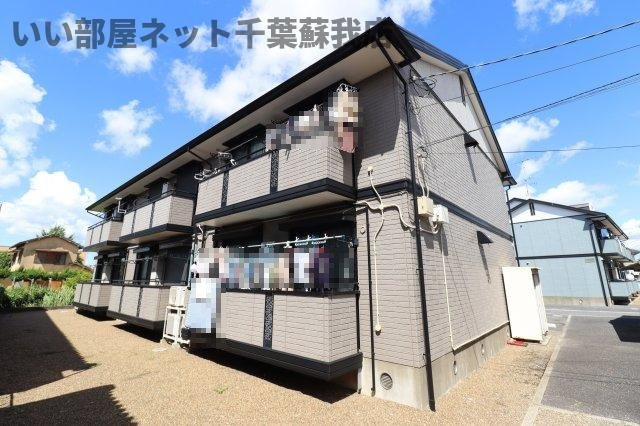 メイヒルズⅡの外観|落ち着いた雰囲気の外観です