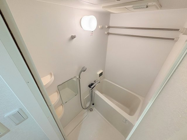 LUMINOUS新大阪の浴室