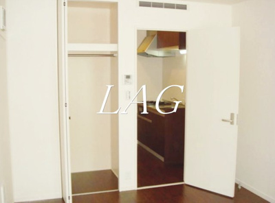 【寝室】 | リバーサイト | 寝室です。