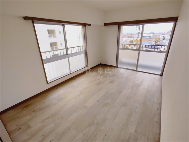 【寝室】 | 上福岡グロリアハイツ | 洋室南東側、寝室にいかがでしょうか