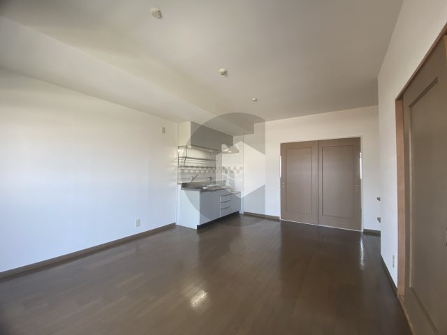 ロイヤルヴィラ東大阪の居間・リビング