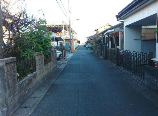 売新築戸建　中央区和合町の前面道路含む現地写真