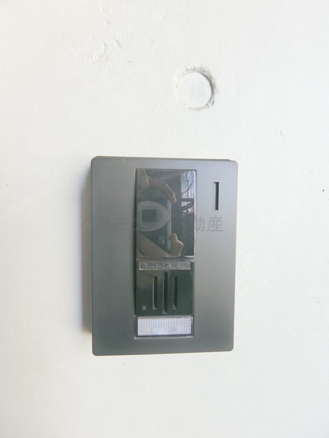 ラヴィエール羽田スカイゲートの玄関