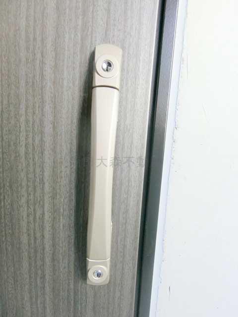 ラヴィエール羽田スカイゲートの玄関