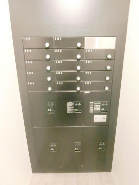 ラヴィエール羽田スカイゲートのその他共用部分|メールBOX　宅配BOX
