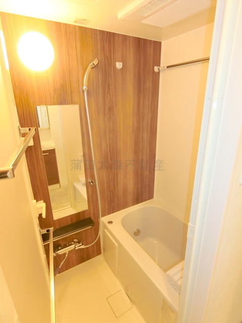 ラヴィエール羽田スカイゲートの浴室|お湯張り、追焚、浴室乾燥機付きのお風呂　バスルーム