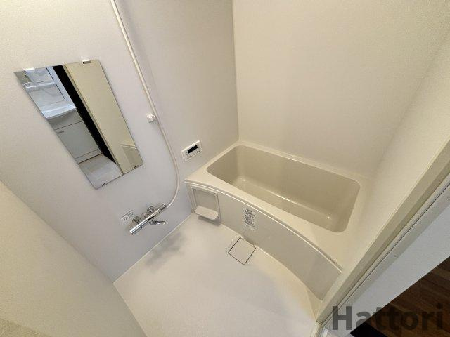 ハイツ西田の浴室