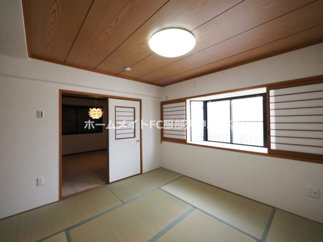 ハイツ西田の和室