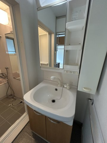 御崎南ビルの洗面所|脱衣スペースもあります