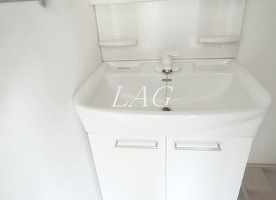 【洗面所】 | ボヌール | 洗面台です。