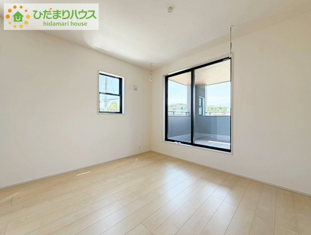 いわき市平南白土２期　新築戸建　1号棟の寝室|大きなベッドを置いても余裕の広さの主寝室♪♪