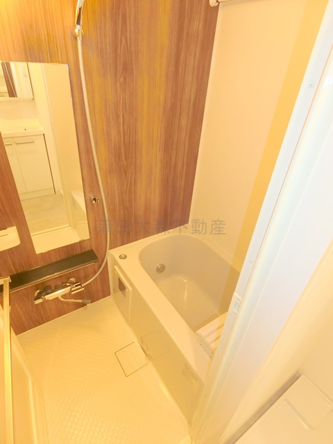 ラヴィエール羽田スカイゲートの浴室|お湯張り、追い焚き、浴室乾燥機能付きお風呂