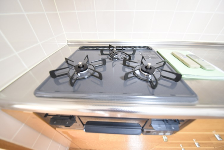 呉三条1丁目分譲賃貸マンションのキッチン