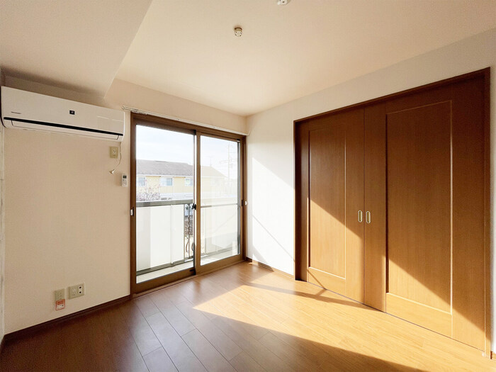 ジェネシスＫの寝室