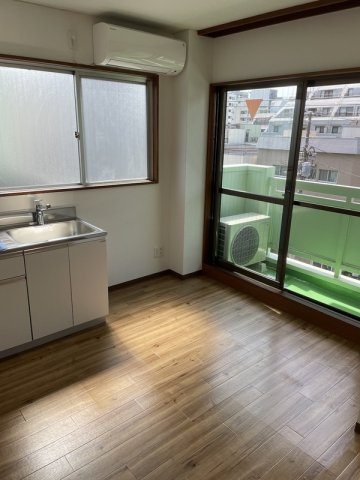 台東区東浅草２丁目の賃貸マンション