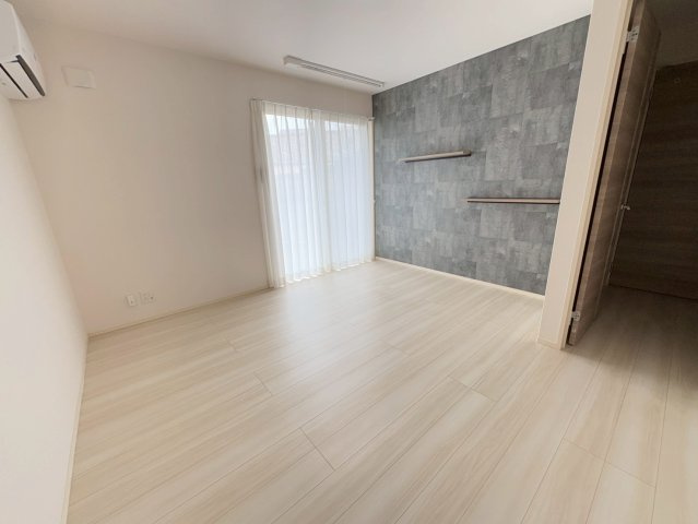 セレナヴィラ小阪Wの洋室