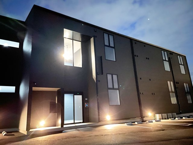 Shining Cielの外観