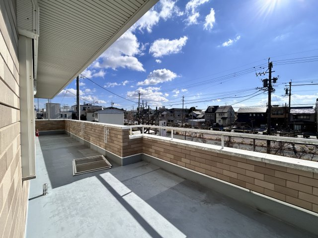 【バルコニー】 | 築地町　事業用物件