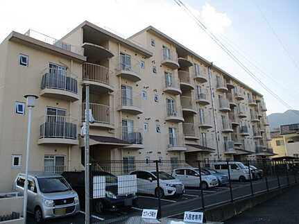 エメラルドマンション五日市の外観