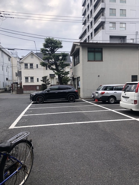 ハイムジョイフルのその他共用部分|駐車場です。