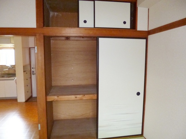 ハイムジョイフルの収納|両部屋収納付いてます。