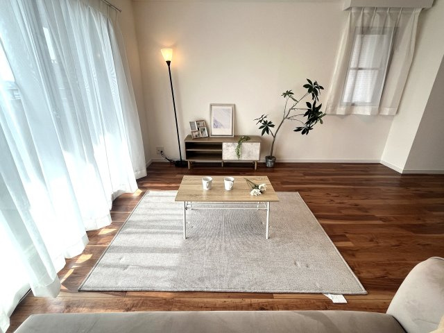 東急ドエル・ビアス市が尾の居間・リビング