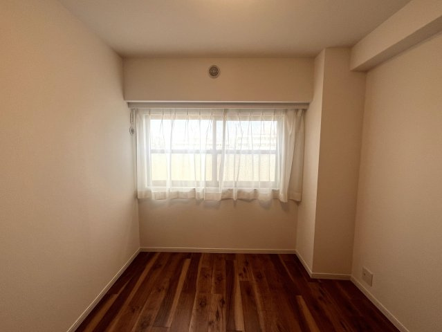 東急ドエル・ビアス市が尾の洋室