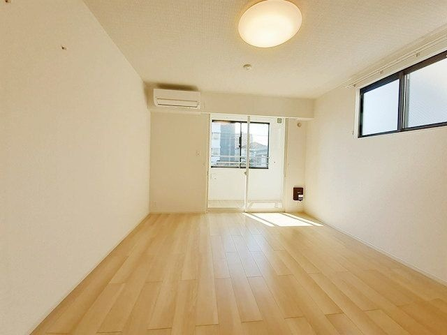 福岡市博多区寿町２丁目のアパートの居間・リビング