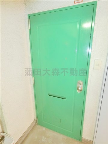 メゾン・ムラセの玄関