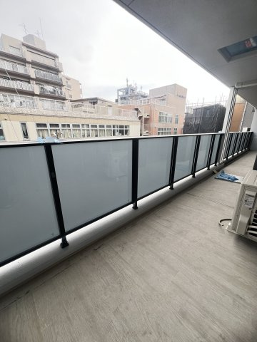 エクセルハイム東灘のバルコニー