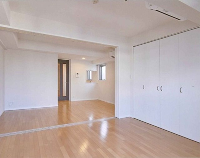 【居間・リビング】 | レジディア神田岩本町Ⅱ | 居間です