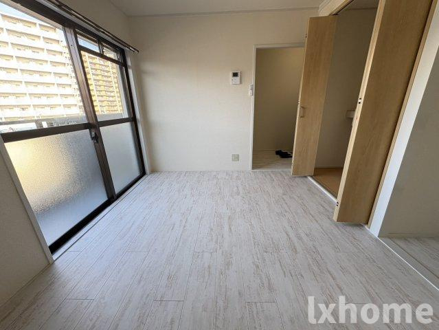 ネオパレス浅川2号館の寝室