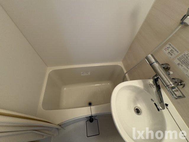 ネオパレス浅川2号館の浴室