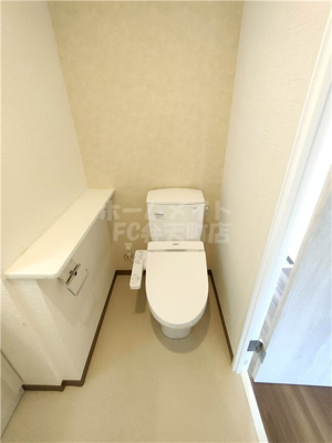 【トイレ】 | プラムコート | 清潔感のあるトイレです