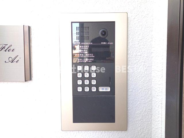 サンクラッソ阪急六甲駅前EASTのエントランス