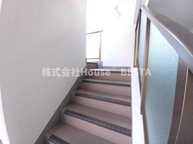 サンクラッソ阪急六甲駅前EASTのロビー