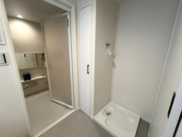 ババンババンバンヴァンティアン横濱（リノベ済みだよ）の脱衣所