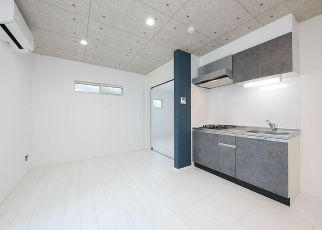 ＭＯＶＥ栄生の内装