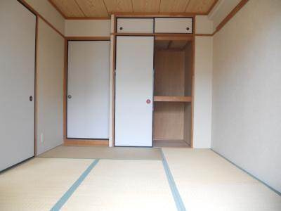 フォレステージ大宮の内装|和室