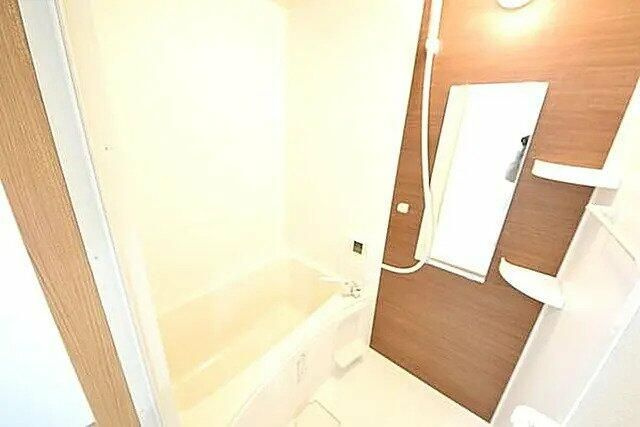 Villa末広Ⅰの浴室