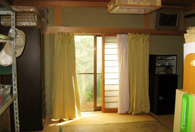 青木村　中古住宅の居間・リビング