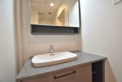 【独立洗面台】 | 笹塚３丁目～「笹塚」駅８分・LDK２１帖で広々とした開放感～