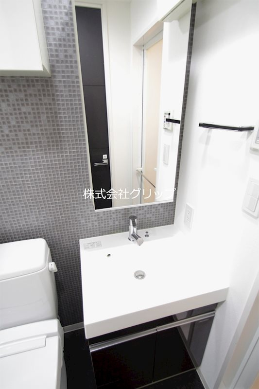 Le'a横濱ポートサイドの独立洗面台