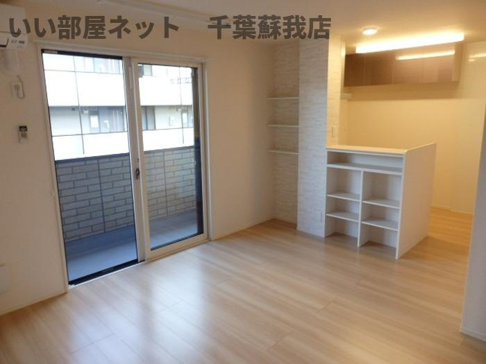 ラクの居間・リビング|ゆったり過ごせるリビングです