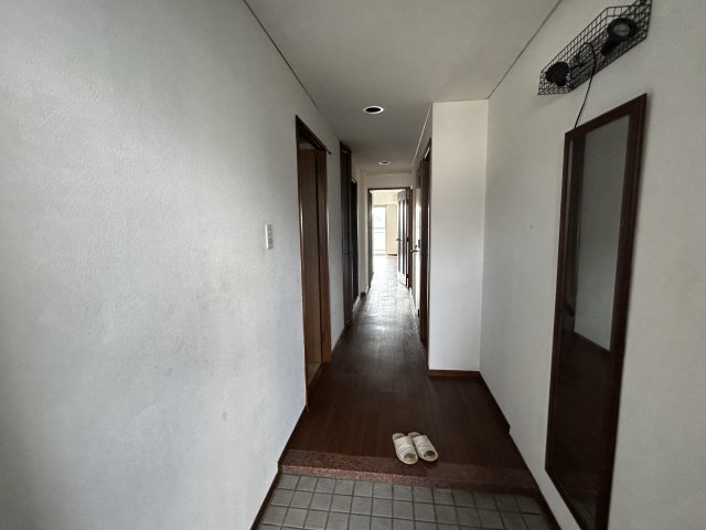 ジークレフ武庫川公園　7階の玄関