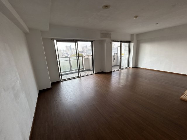 ジークレフ武庫川公園　7階の居間・リビング